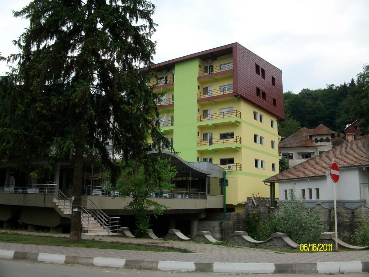 Hotel Central - Băile Olăneşti المظهر الخارجي الصورة