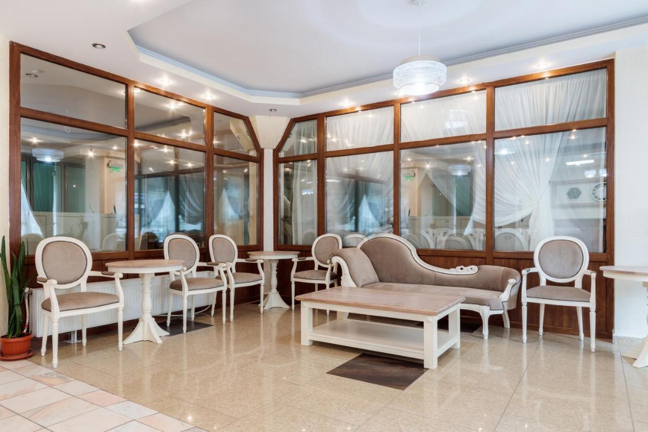 Hotel Central - Băile Olăneşti المظهر الخارجي الصورة