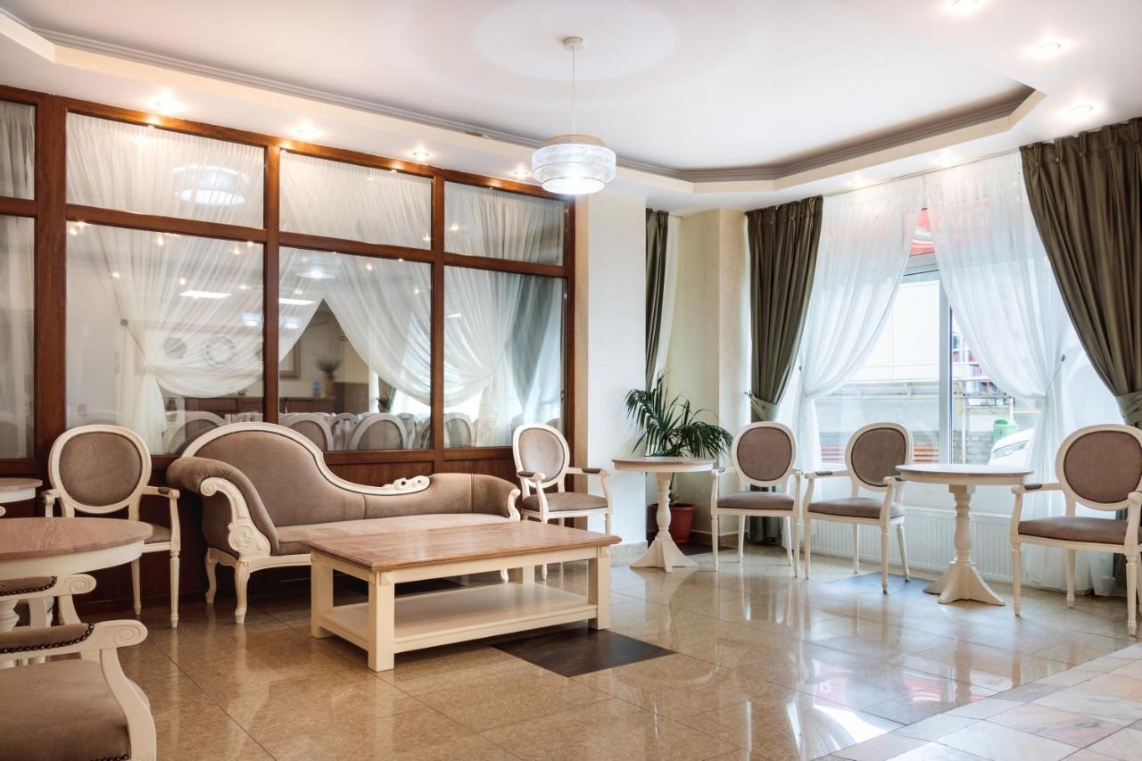 Hotel Central - Băile Olăneşti المظهر الخارجي الصورة