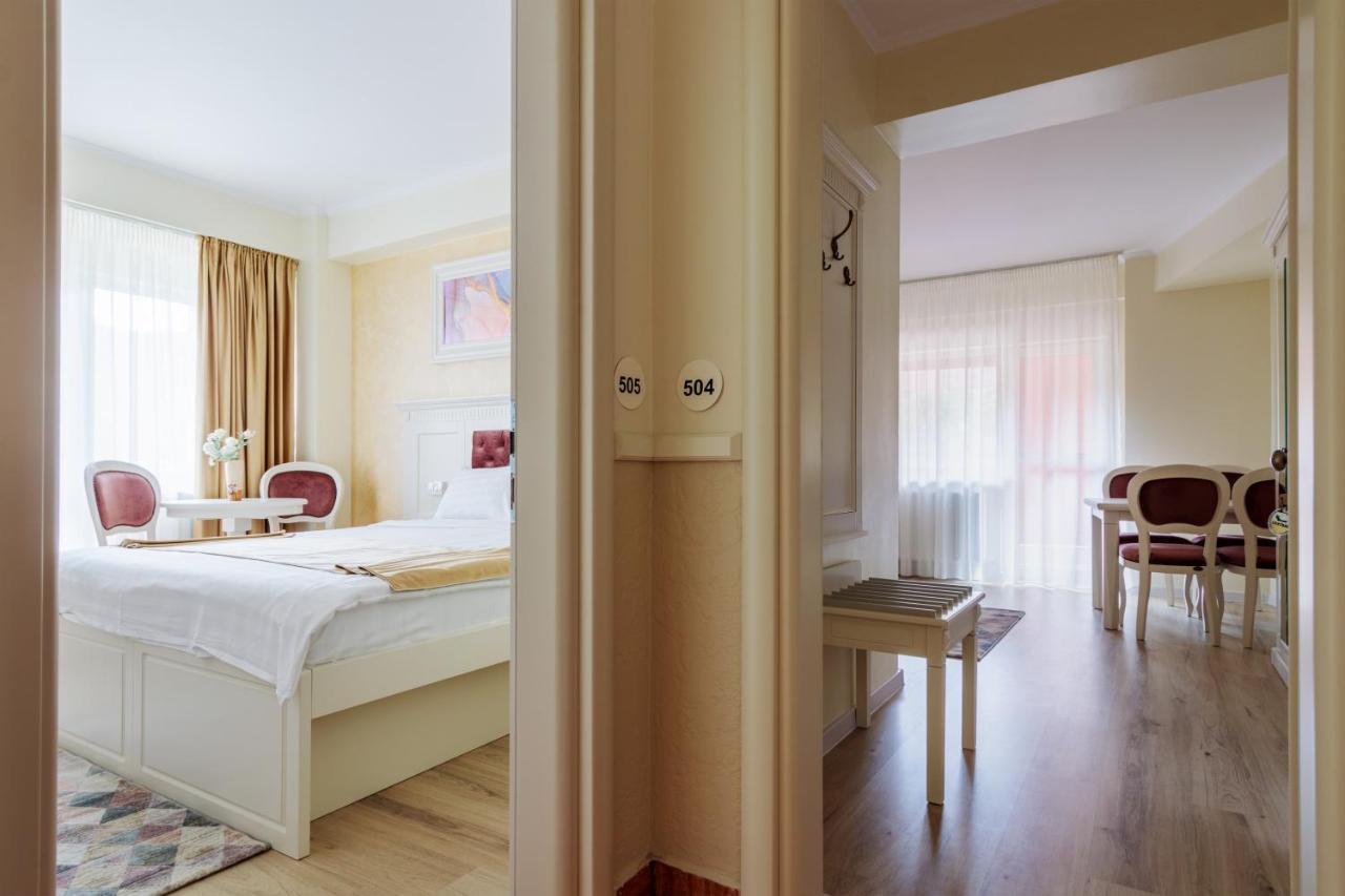 Hotel Central - Băile Olăneşti المظهر الخارجي الصورة